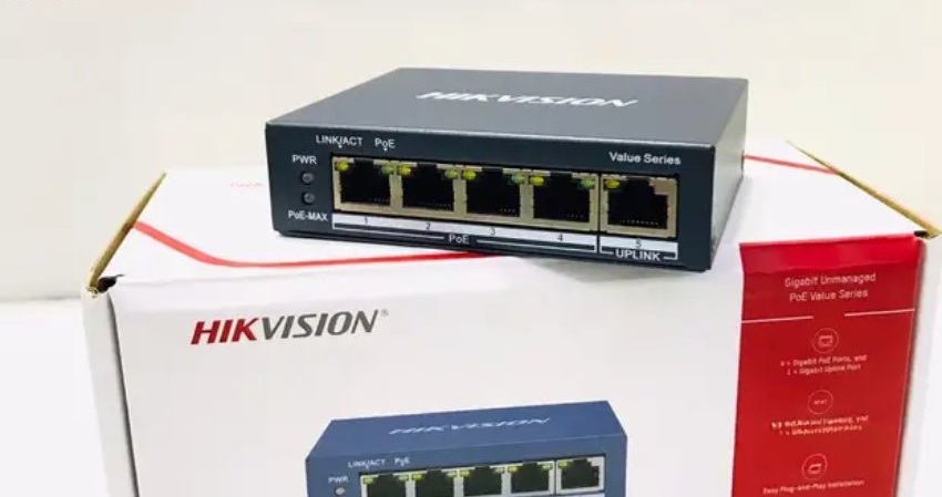 Switch Hikvision DS-3E1505P-EI/M 4 cổng PoE Gigabit