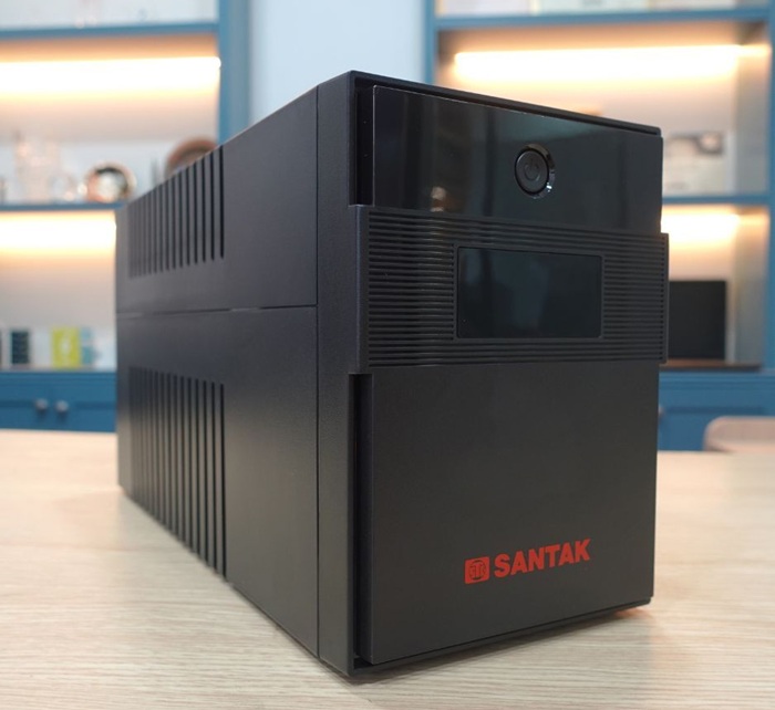 Bộ lưu điện UPS Santak BLAZER-2200 Pro
